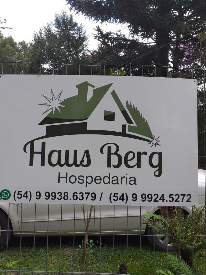 Haus Berg Holiday home *